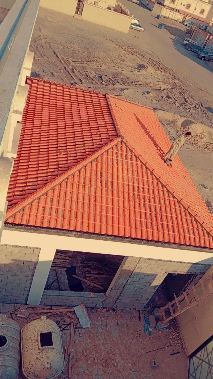 تركيب وتنفيذ القرميد للفلل والمنازل بالدمام والخبر والقطيف وبقيق والجبي